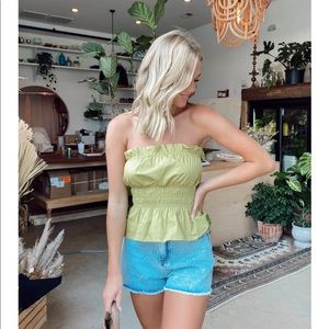 Women’s strapless top